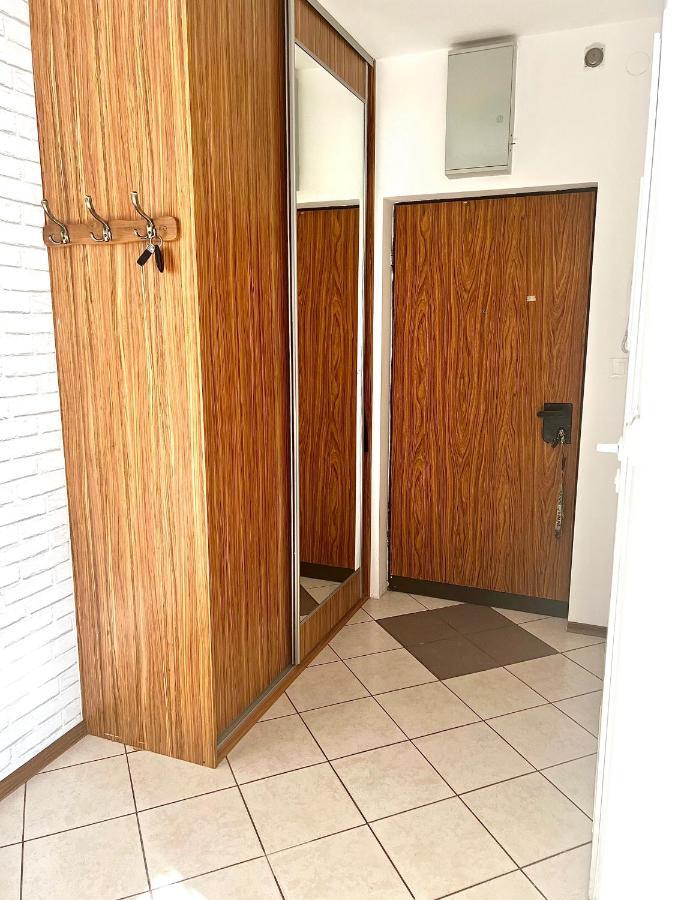 Apartament Opal - Ul. Grunwaldzka Przy Plazy Поберово Екстериор снимка