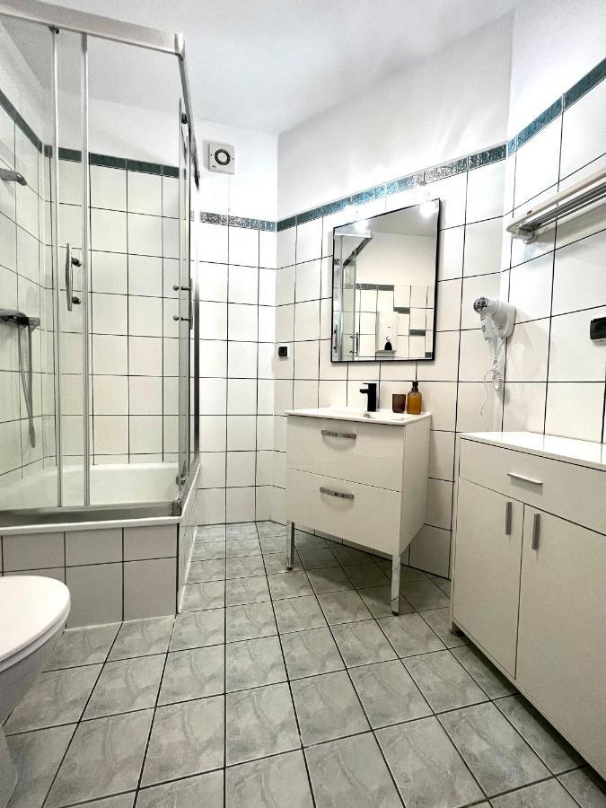 Apartament Opal - Ul. Grunwaldzka Przy Plazy Поберово Екстериор снимка